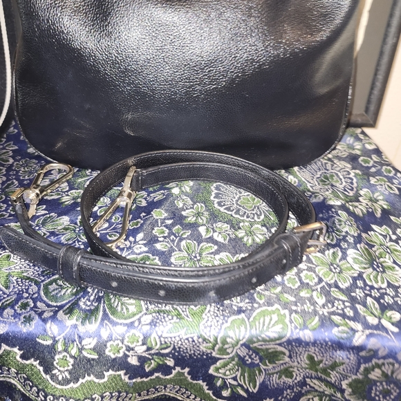 Kate Spade Medium Rosie with Gold Accents - Picture 10 of 10